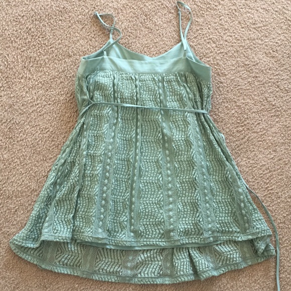 To The Max size small light green top - Picture 5 of 5